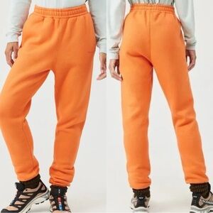 OUTDOOR VOICES Nimbus Orange Fleece Casual Joggers Sweatpante